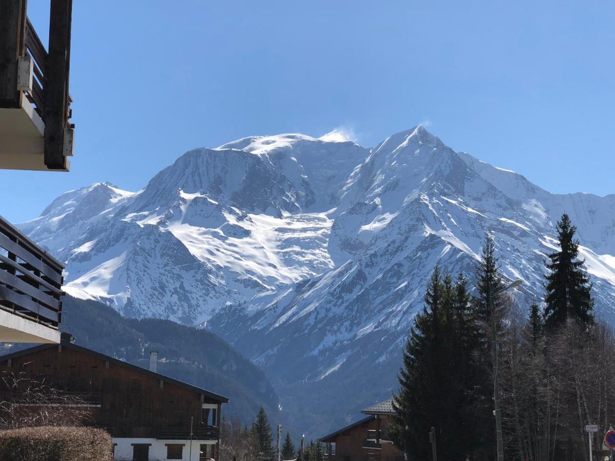 Castel De Roches *